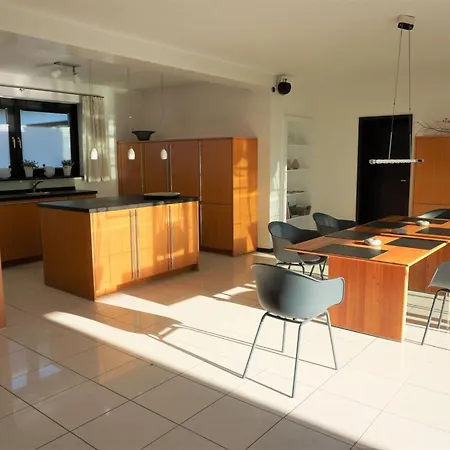 Grosszuegiges Haus Mit Traumhafter Gartenanlage By Interhome Prázdninový dům *